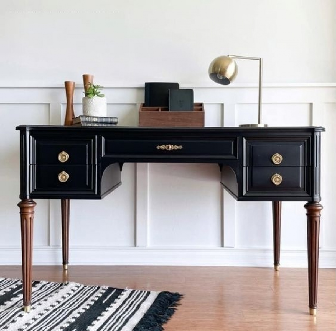 MESA DE ESCRITORIO