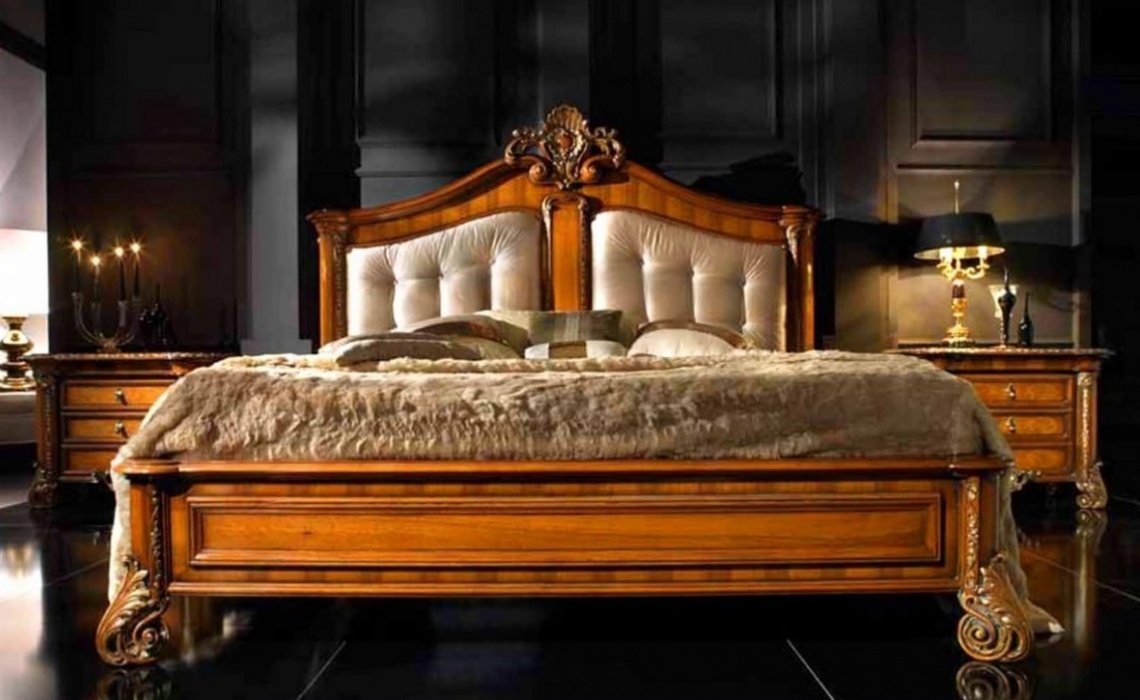 ROCOCO STYLE BEDROOM IN CHERRY WOOD