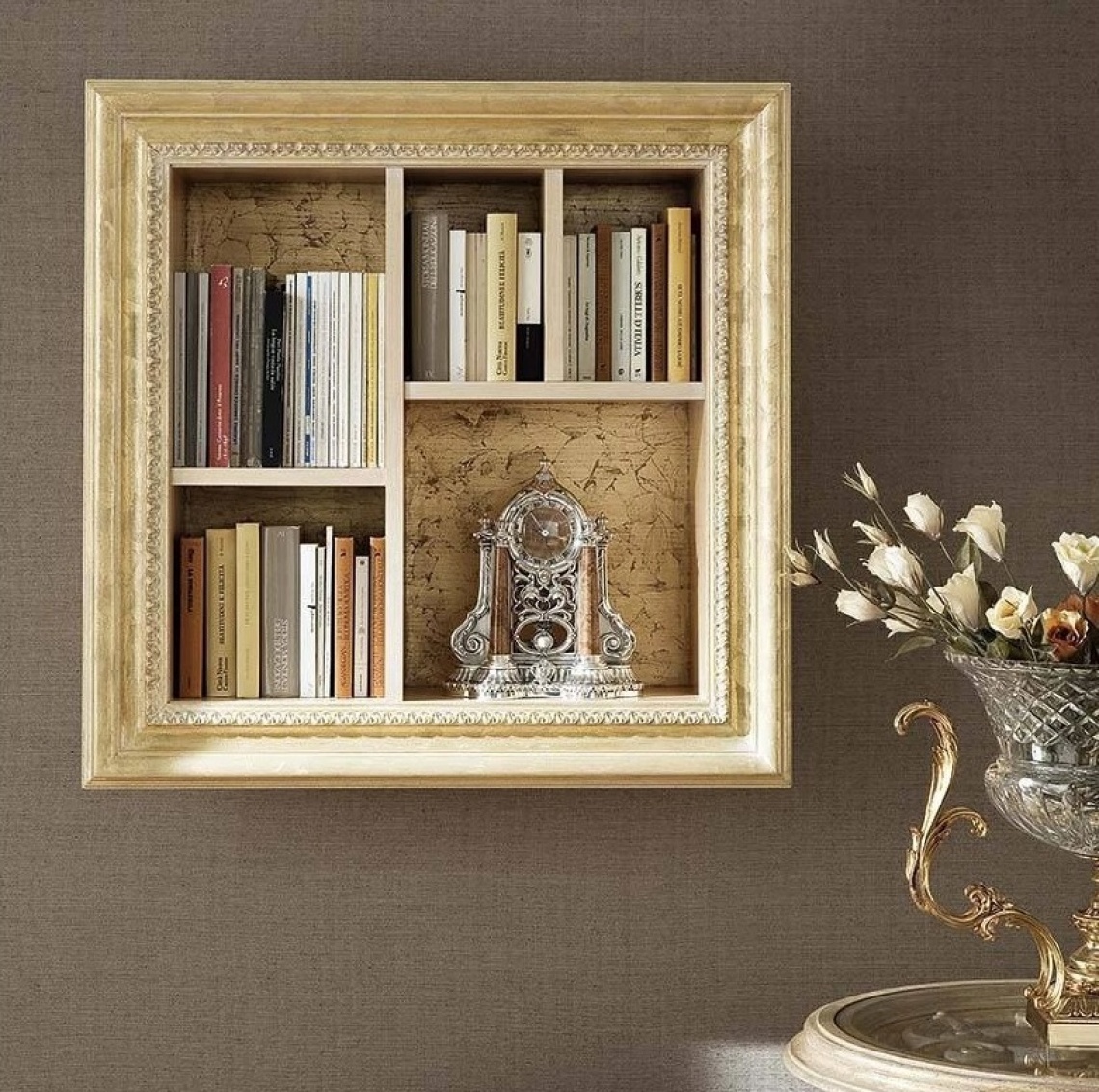 LIBRERÍA EN DORADO