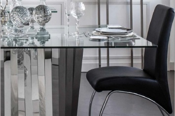 3522 MESA DE COMEDOR Y SILLAS 