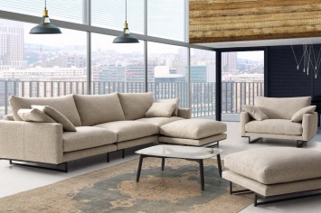 EXTRA LONG THREE-SEAT SOFA AND LARGE SINGLE ARMCHAIR