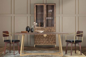 VITRINA MESA Y SILLONES