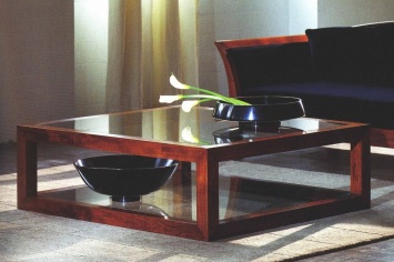 MESA DE CENTRO CON TAPA DE CRISTAL