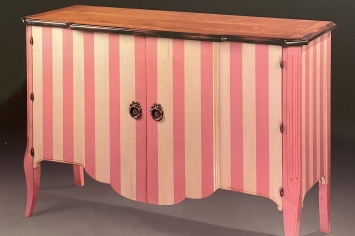 CÓMODA DECORADA