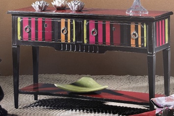 CONSOLA DECORADA