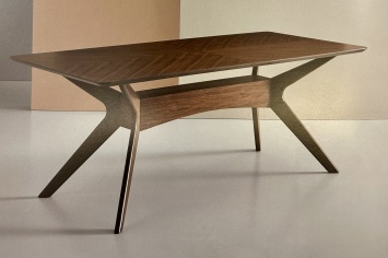 7990 MESA DE COMEDOR EN NOGAL