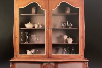 VITRINA DE DOS CUERPOS