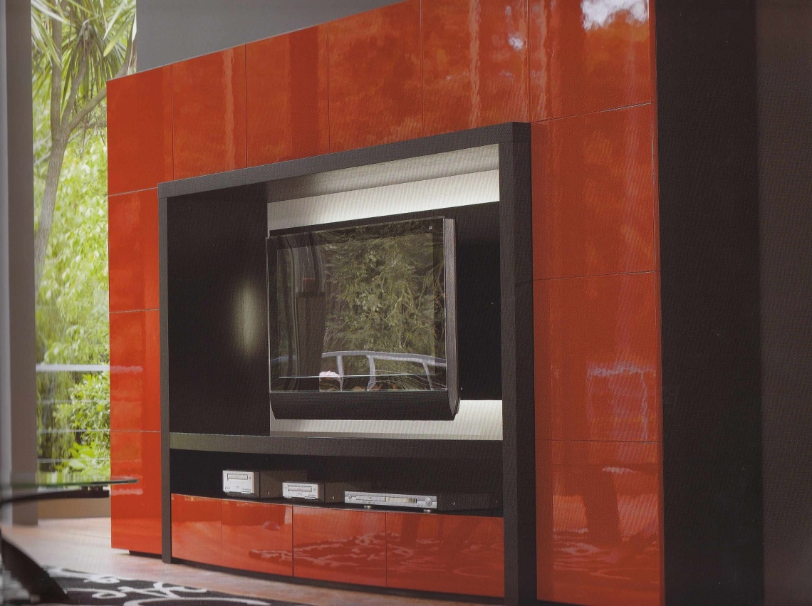 MUEBLE PARA TV LACADO EN ROJO BRILLANTE