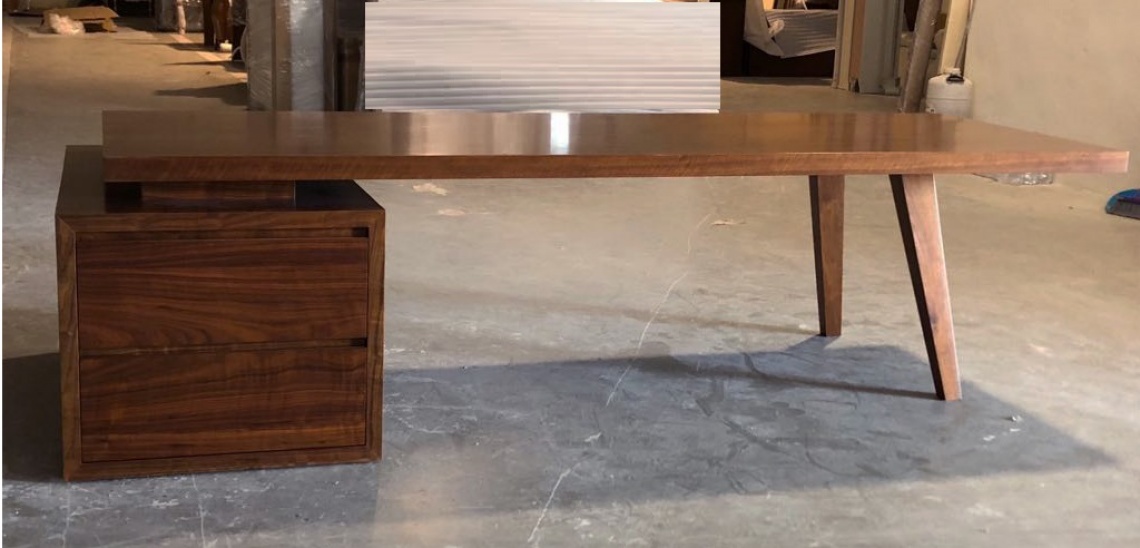 MESA DE DESPACHO CONTEMPORANEA