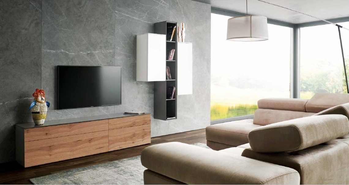 3411 MUEBLE TV EN MADERA CON NUDOS