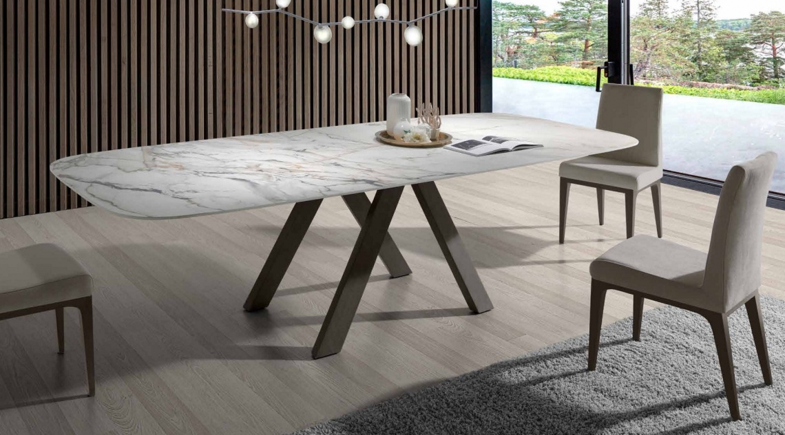 MESA DE COMEDOR TAPA PORCELANICO