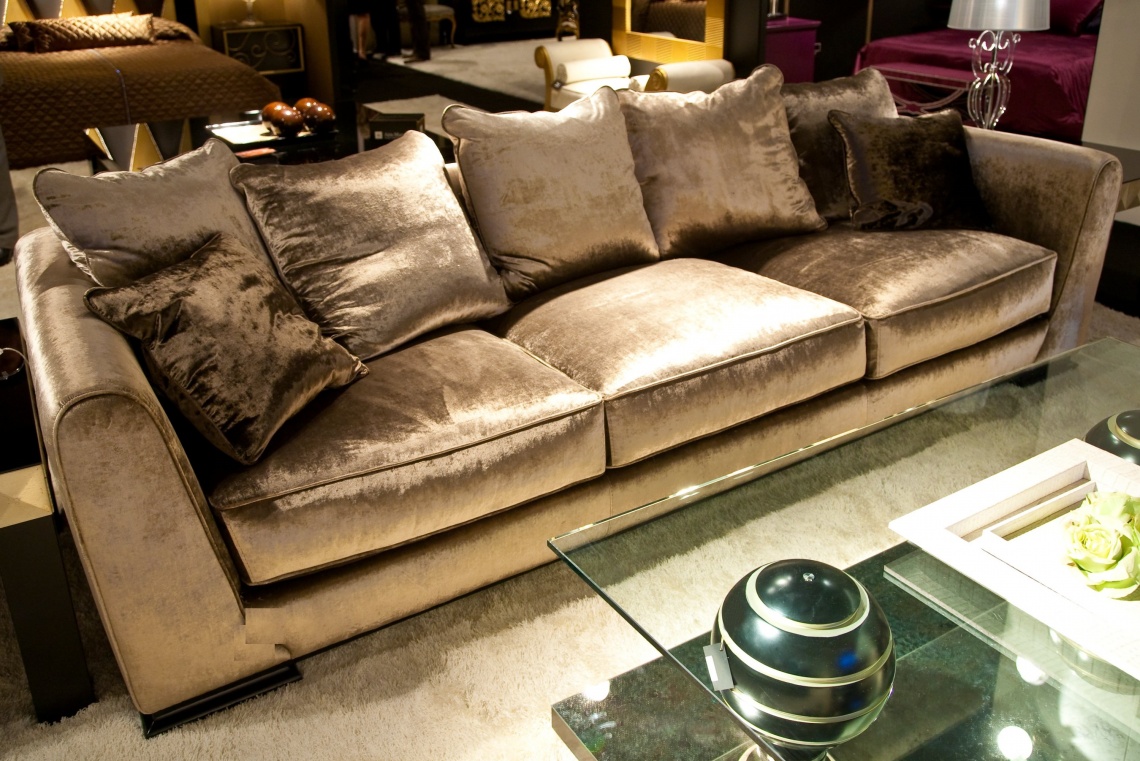SOFA DE TRES PLAZAS