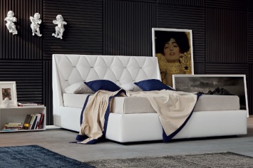 3581 CAMA TAPIZADA PIEL