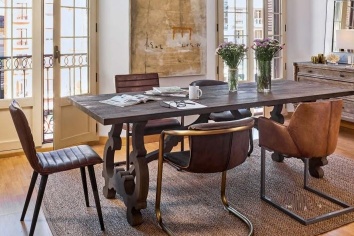 3555 MESA DE COMEDOR RUSTICA