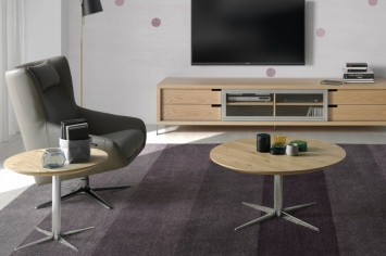 SILLON GIRATORIO Y VELADORES