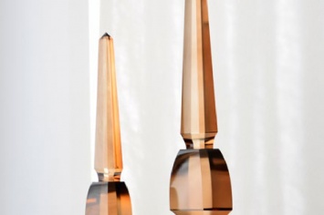 PAREJA DE APLIQUES EN CRISTAL